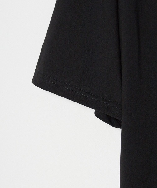 Theater code（シアターコード）の「front graphic T-shirt / フロント グラフィック T-シャツ 半袖（Tシャツ/カットソー・メンズ・ブラック/ホワイト/ブルー/ダークブルー/チャコール・3/2）」の8枚目の写真