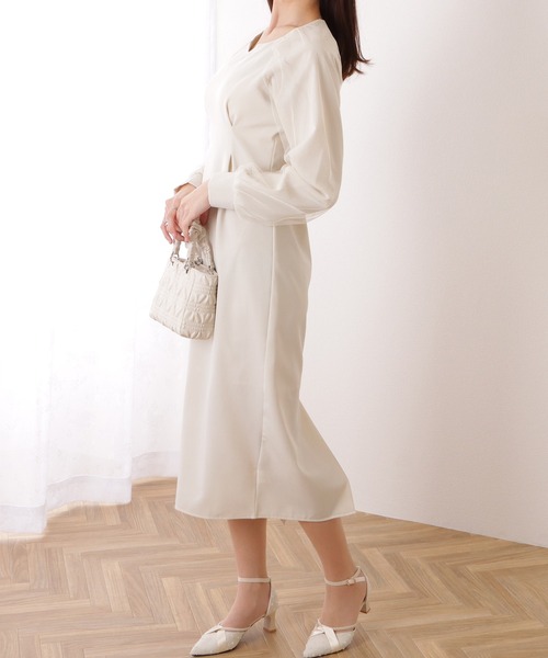 Lace Ladies(レースレディース)の「チュール レイヤード キーネック ロング ワンピース(ワンピース・レディース・ブラック/アイボリー/モカ/ダークグレー・S/FREE)」の5枚目の写真