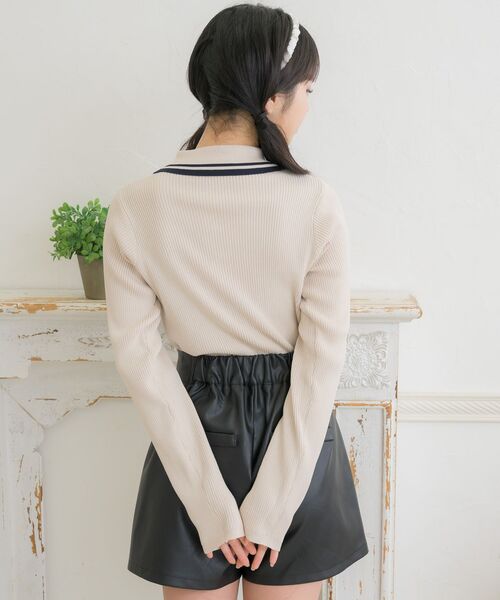 ems excite（エムズエキサイト）の「ポケット付き襟NTPO（ニット/セーター・レディース・ブラック/ピンク/ダークグレー/ナチュラル・FREE）」の19枚目の写真