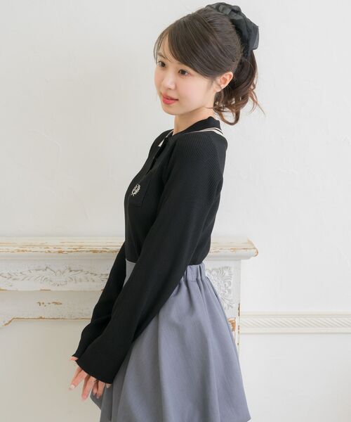 ems excite（エムズエキサイト）の「ポケット付き襟NTPO（ニット/セーター・レディース・ブラック/ピンク/ダークグレー/ナチュラル・FREE）」の9枚目の写真