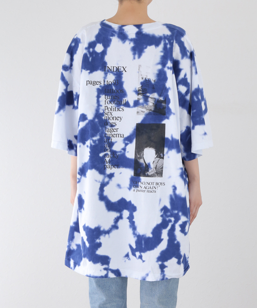 TOGA PULLA（トーガ　プルラ）の「【TOGA PULLA × BOY’S OWN】Tie dye print Tシャツ（Tシャツ/カットソー・レディース・ブルー・XX-LARGE）」の9枚目の写真