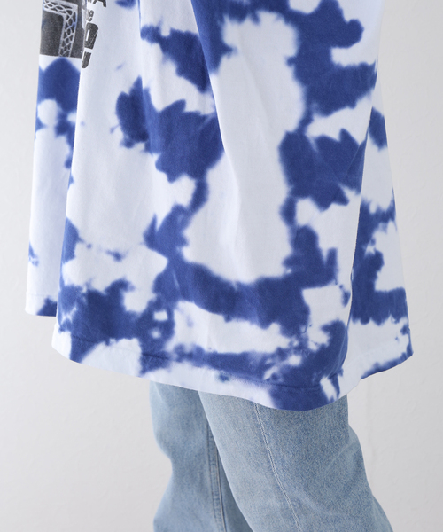 TOGA PULLA（トーガ　プルラ）の「【TOGA PULLA × BOY’S OWN】Tie dye print Tシャツ（Tシャツ/カットソー・レディース・ブルー・XX-LARGE）」の16枚目の写真