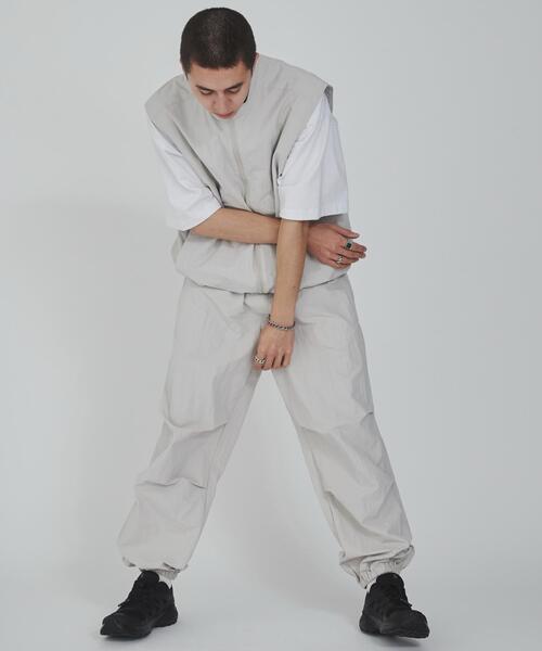 WEGO（ウィゴー）の「WEGO/ナイロンベスト（ベスト・メンズ・ベージュ/ブラック/ブルー系その他/ライトグレー・LARGE/MEDIUM/SMALL）」の13枚目の写真