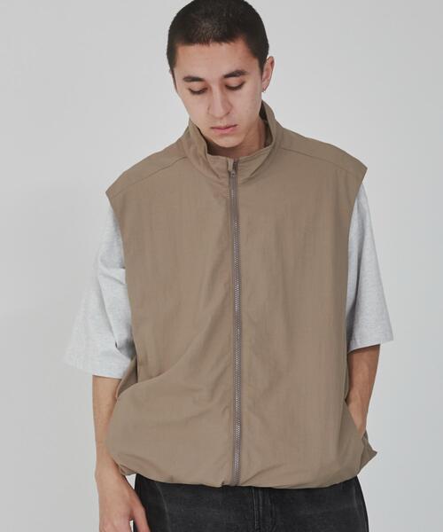 WEGO（ウィゴー）の「WEGO/ナイロンベスト（ベスト・メンズ・ベージュ/ブラック/ブルー系その他/ライトグレー・LARGE/MEDIUM/SMALL）」の7枚目の写真
