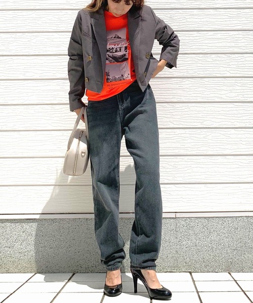 Q（キュー）の「テーパードデニム（デニムパンツ・レディース・グレー・SMALL/MEDIUM）」の7枚目の写真