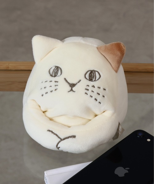 emesuelee(エメスーリー)の「スマホスタンド 猫(スマホグッズ・レディース・アイボリー/グレー/ブラウン・フリー)」の2枚目の写真