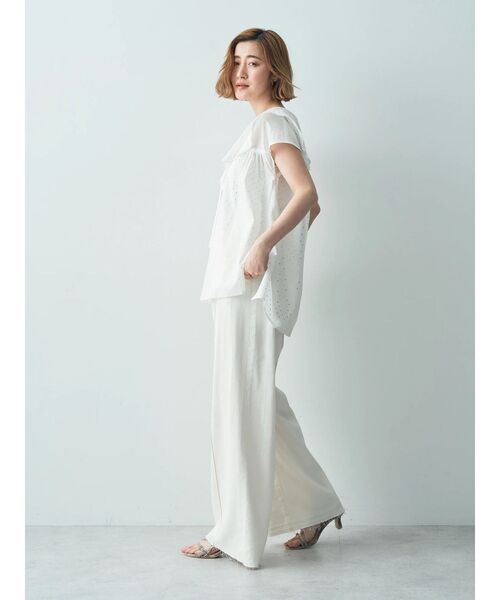 YECCA VECCA(イェッカヴェッカ)の「綿麻バギーツイルパンツ(その他パンツ・レディース・オフホワイト・M/S)」の21枚目の写真