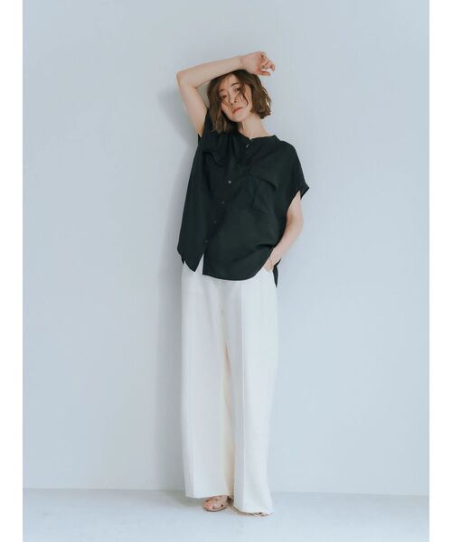 YECCA VECCA(イェッカヴェッカ)の「綿麻バギーツイルパンツ(その他パンツ・レディース・オフホワイト・M/S)」の18枚目の写真