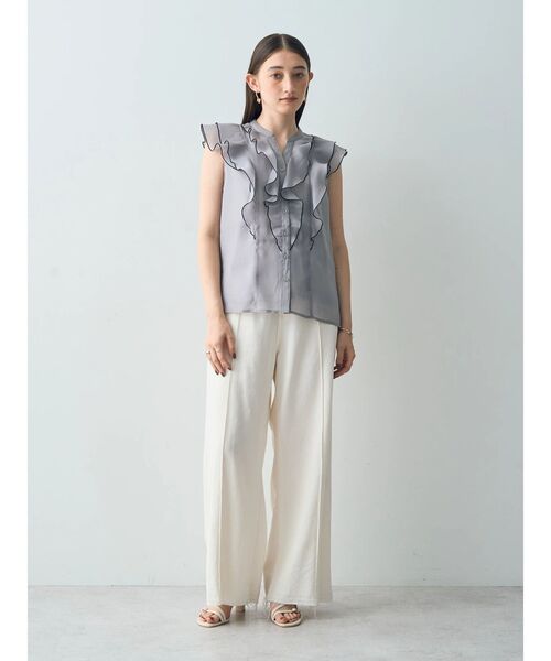 YECCA VECCA(イェッカヴェッカ)の「綿麻バギーツイルパンツ(その他パンツ・レディース・オフホワイト・M/S)」の3枚目の写真