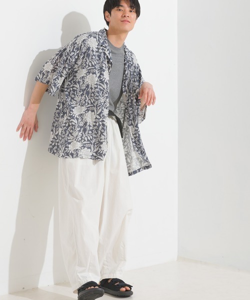 OMNES（オムネス）の「ユニセックス レーヨンアロハシャツ（シャツ/ブラウス・メンズ・ブラウン系その他/ブラック/モカ/ブラック系その他/ブルー系その他・LARGE/MEDIUM）」の15枚目の写真