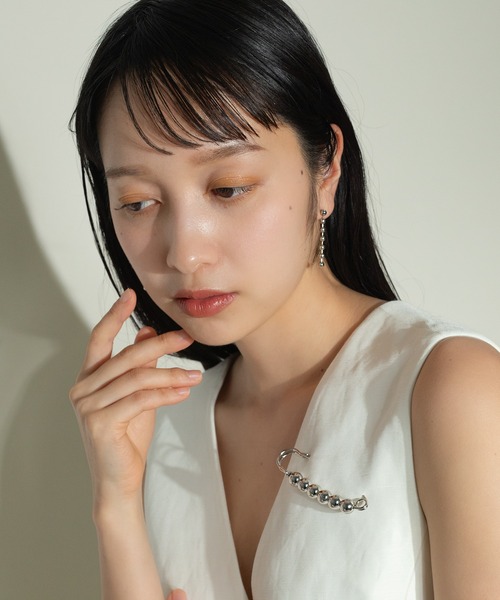 voov(ブーブ)の「メタル ボールチェーン ロング ピアス(ピアス(両耳用)・レディース・ゴールド/シルバー・フリー)」の6枚目の写真
