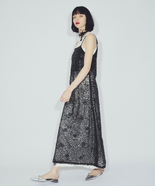musubore（ムスボレ）の「【 select 】glitter spangle camisole OP / グリッタースパンコールワンピ（ワンピース・レディース・ブルー/ブラック・FREE）」の5枚目の写真