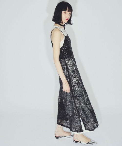musubore（ムスボレ）の「【 select 】glitter spangle camisole OP / グリッタースパンコールワンピ（ワンピース・レディース・ブルー/ブラック・FREE）」の4枚目の写真