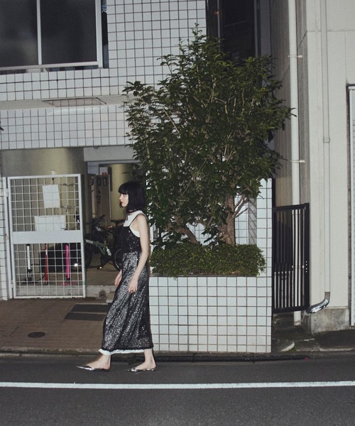 musubore（ムスボレ）の「【 select 】glitter spangle camisole OP / グリッタースパンコールワンピ（ワンピース・レディース・ブルー/ブラック・FREE）」の19枚目の写真