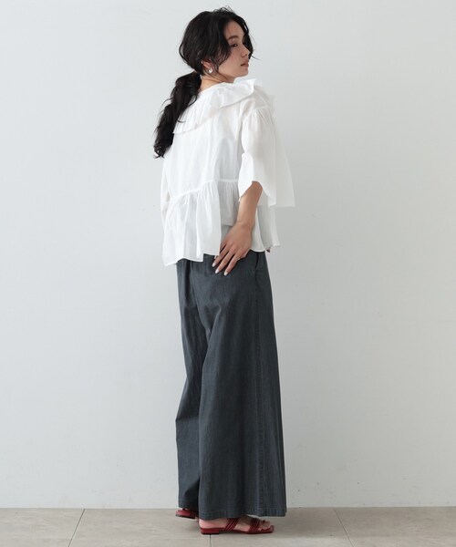 GALLEST（ギャレスト）の「◆ダンガリーワイドタックパンツ（その他パンツ・レディース・サックスブルー/チャコールグレー・36/38/40）」の4枚目の写真