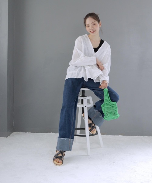 amitie（アミティエ）の「履き口ゴム ふかふかインソールのクロスベルトサンダル（サンダル・レディース・ブラック/ブラウン/ベージュ・L/M/LL/S）」の19枚目の写真