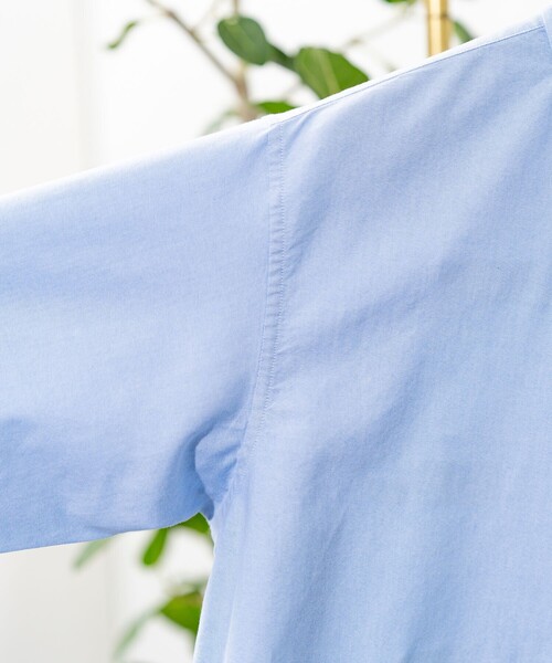 FREAK'S STORE（フリークスストア）の「NEW LOOSE FIT OX BD SHIRT SHORT SLEEVE/ニュールーズフィット オックス ボタンダウンシャツ ショートスリーブ（シャツ/ブラウス・メンズ・その他9/サックスブルー/その他16/ホワイト/その他13・SMALL/MEDIUM/LARGE）」の14枚目の写真