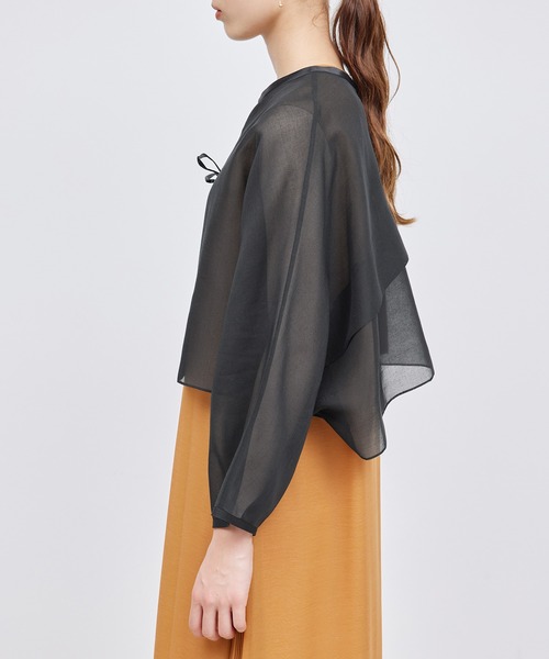 ROPE'（ロペ）の「シアーライトカーディーライク羽織りシャツ（シャツ/ブラウス・レディース・ブラック/オフホワイト・FREE）」の14枚目の写真