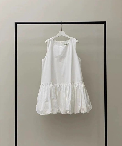 LYEON(リヨン)の「バルーンペプラムワンピース/スリーブレスミニワンピース(ワンピース・レディース・グレイッシュブルー/オフホワイト・FREE)」の6枚目の写真