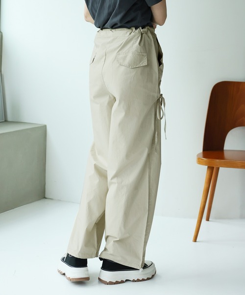 Girly Doll(ガーリードール)の「カーゴパンツ(カーゴパンツ・レディース・グレー/ブラック/ホワイト/グリーン/ベージュ・M/L)」の17枚目の写真