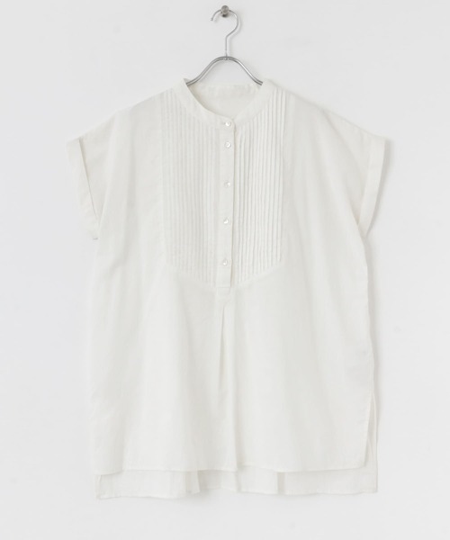 URBAN RESEARCH Sonny Label(アーバンリサーチサニーレーベル)の「エアリーコットンピンタックドレスシャツ(シャツ/ブラウス・レディース・ブラック/ライトピンク/オフホワイト/ブルー系その他・FREE)」の2枚目の写真