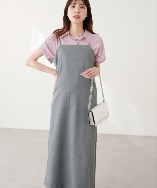 natural couture（ナチュラルクチュール）の「ドロストショートシャツ×キャミワンピース（ワンピース・レディース・ピンク/オフホワイト/チャコールグレー/サックスブルー・FREE）」の2枚目の写真