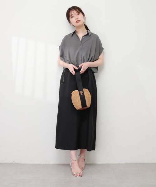 natural couture（ナチュラルクチュール）の「ドロストショートシャツ×キャミワンピース（ワンピース・レディース・ピンク/オフホワイト/チャコールグレー/サックスブルー・FREE）」の10枚目の写真