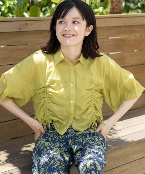 niko and...(ニコアンド)の「コットンシャーリングリボンシャツ(シャツ/ブラウス・レディース・オフホワイト/ブラック/イエロー/ブルー・SHORT/LONG)」の11枚目の写真