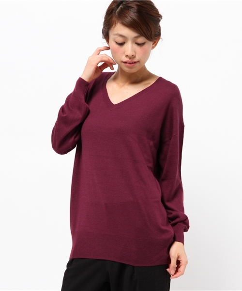 UNRELISH（アンレリッシュ）の「ゆるVネックニット（ニット/セーター・レディース・グリーン/ボルドー/ホワイト/グレー/ネイビー・MEDIUM）」の5枚目の写真