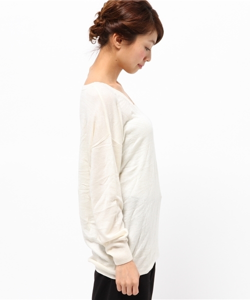 UNRELISH（アンレリッシュ）の「ゆるVネックニット（ニット/セーター・レディース・グリーン/ボルドー/ホワイト/グレー/ネイビー・MEDIUM）」の6枚目の写真