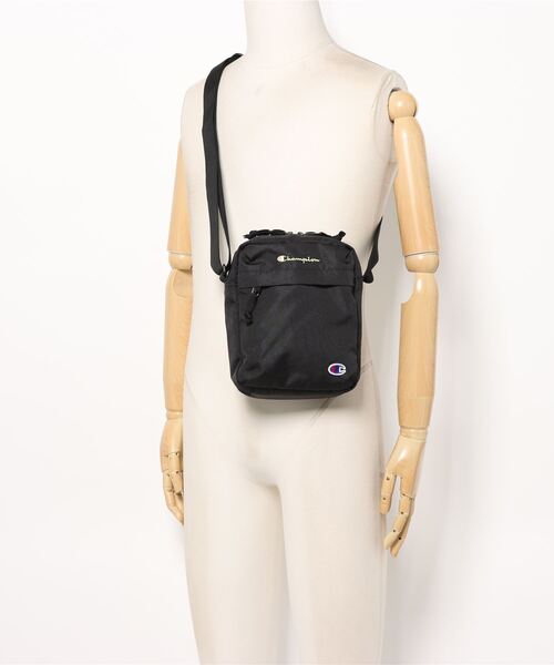 Champion（チャンピオン）の「champion/チャンピオン ショルダーバッグ オレゴン 3L No.63871（ショルダーバッグ・メンズ・ネイビー/ブラック/グリーン/ベージュ・FREE）」の8枚目の写真
