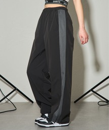 shrita（シュリータ）の「サイドメッシュラインパンツ【低身長さん向けSサイズ展開あり】（その他パンツ・キッズ）」