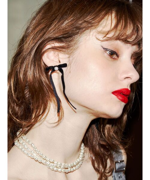 jouetie（ジュエティ）の「パールリボンピアス（ピアス（両耳用）・レディース・ブラック・FREE）」の3枚目の写真