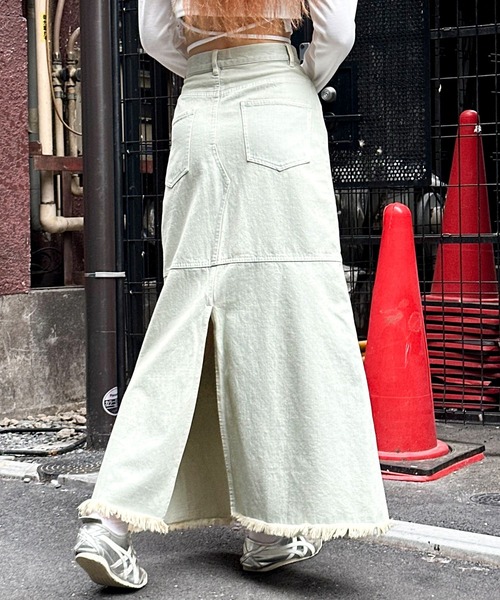 3.3 Field Trip （3.3フィールドトリップ）の「3.3 Field Trip／フリンジデニムロングスカート（デニムスカート・レディース・ブラック/ライトブルー・MEDIUM/SMALL）」の20枚目の写真