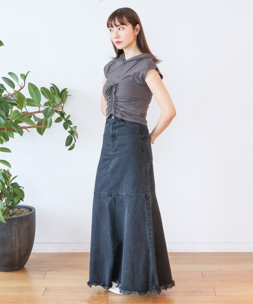 3.3 Field Trip （3.3フィールドトリップ）の「3.3 Field Trip／フリンジデニムロングスカート（デニムスカート・レディース・ブラック/ライトブルー・MEDIUM/SMALL）」の4枚目の写真