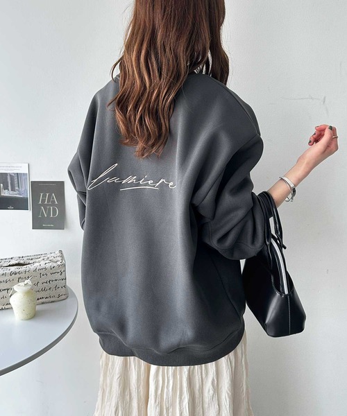 GeeRA（ジーラ）の「バック刺繍ロゴボリュームボリューム裏起毛スウェット（スウェット・レディース・杢グレー/チャコール・MEDIUM/LARGE）」の2枚目の写真