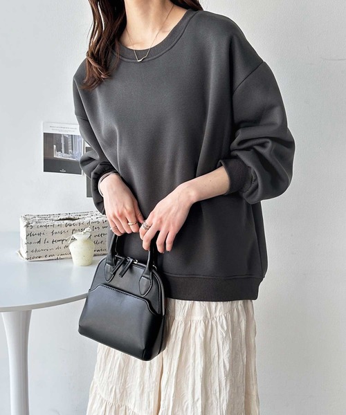 GeeRA（ジーラ）の「バック刺繍ロゴボリュームボリューム裏起毛スウェット（スウェット・レディース・杢グレー/チャコール・MEDIUM/LARGE）」の8枚目の写真