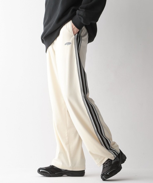 RAGEBLUE(レイジブルー)の「サイドライン/ベロアワイドストレートトラックパンツ【セットアップ可】(スウェットパンツ・メンズ・ネイビー/ワインレッド/オフホワイト/ブラック・MEDIUM/LARGE)」の8枚目の写真