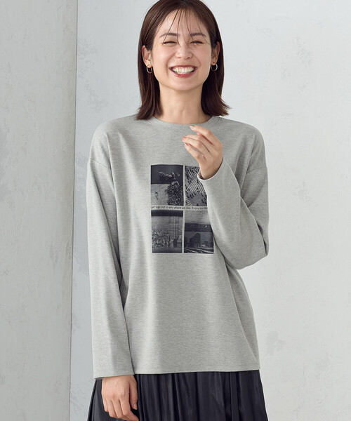 COMME CA ISM(コムサイズム)の「フォトプリント Tシャツ(長袖)(Tシャツ/カットソー・レディース・モカ/グレー/ホワイト・LARGE/MEDIUM)」の2枚目の写真
