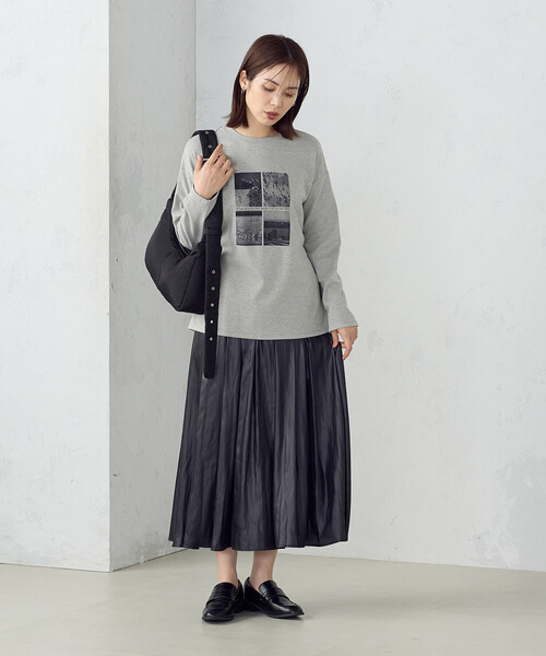 COMME CA ISM(コムサイズム)の「フォトプリント Tシャツ(長袖)(Tシャツ/カットソー・レディース・モカ/グレー/ホワイト・LARGE/MEDIUM)」の8枚目の写真