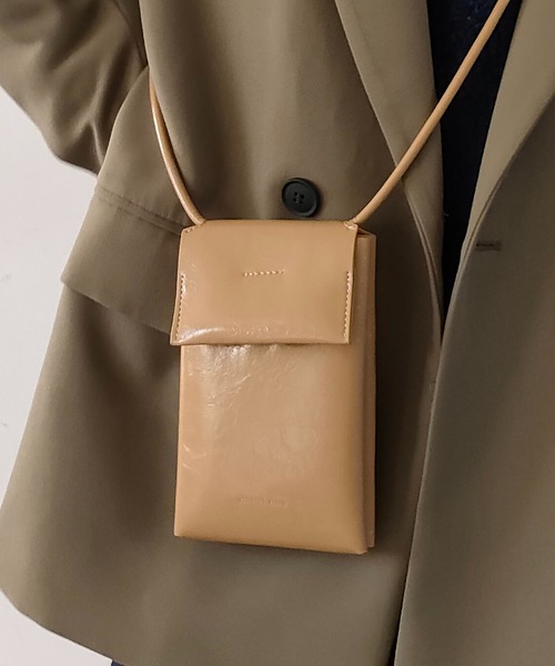 セール】CONTROL FREAK(コントロールフリーク)Wrinkleスマホショルダー