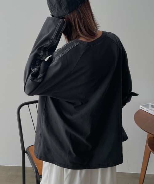 SHAGGIE（シャギー）の「サテンラインヴィンテージウォッシュ加工ロングTEEシャツ（Tシャツ/カットソー・レディース・チャコールグレー/ボルドー/ベージュ・FREE）」の8枚目の写真