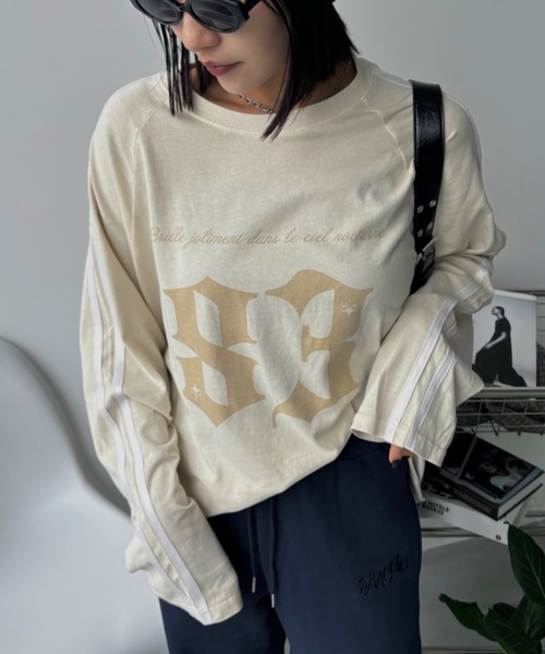 SHAGGIE（シャギー）の「サテンラインヴィンテージウォッシュ加工ロングTEEシャツ（Tシャツ/カットソー・レディース・チャコールグレー/ボルドー/ベージュ・FREE）」の19枚目の写真