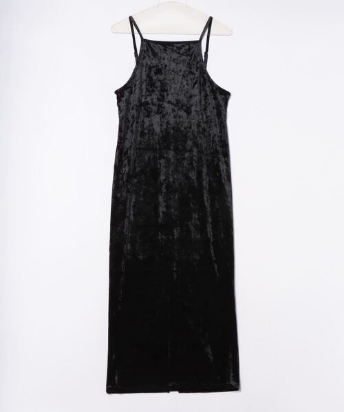 LOWRYS FARM（ローリーズファーム）の「タイトベロアキャミワンピース　143083（ワンピース・レディース・チャコールグレー/ブラウン/ブラック・FREE）」の2枚目の写真