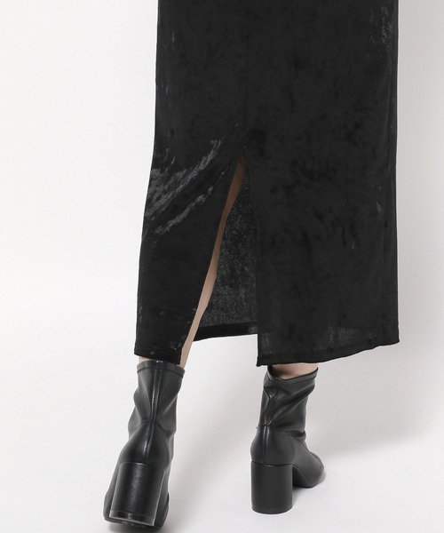 LOWRYS FARM（ローリーズファーム）の「タイトベロアキャミワンピース　143083（ワンピース・レディース・チャコールグレー/ブラウン/ブラック・FREE）」の12枚目の写真