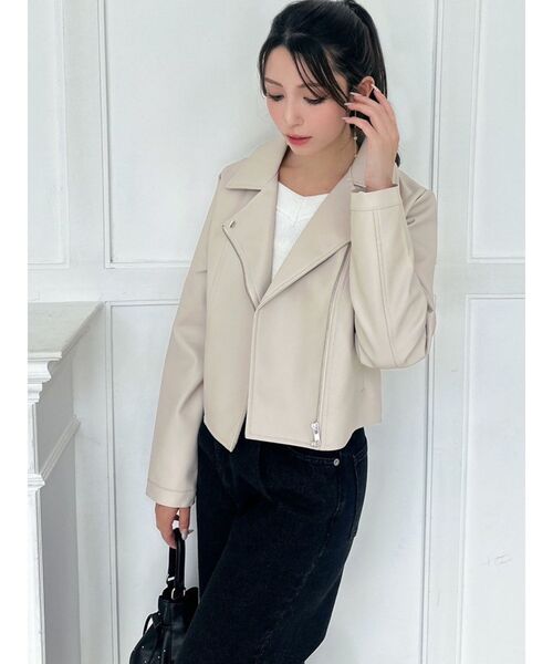 RESEXXY（リゼクシー）の「フェイクレザーライダースジャケット（ライダースジャケット・レディース・ブラック/アイボリー・SMALL/MEDIUM）」の21枚目の写真