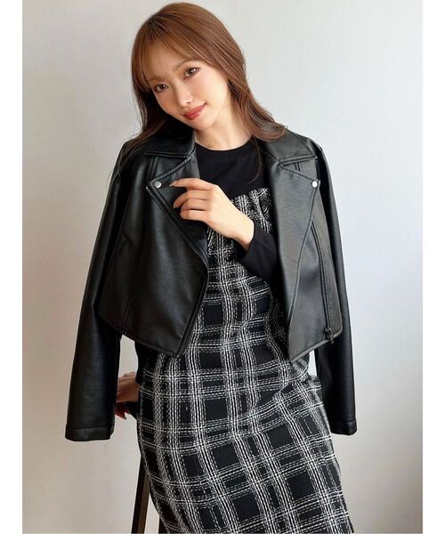 RESEXXY（リゼクシー）の「フェイクレザーライダースジャケット（ライダースジャケット・レディース・ブラック/アイボリー・SMALL/MEDIUM）」の11枚目の写真
