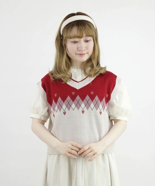F i.n.t（フィント）の「アーガイル柄ハートニットベスト/fint（ベスト・レディース・レッド/ミント・FREE）」の8枚目の写真