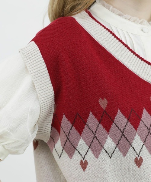 F i.n.t（フィント）の「アーガイル柄ハートニットベスト/fint（ベスト・レディース・レッド/ミント・FREE）」の11枚目の写真