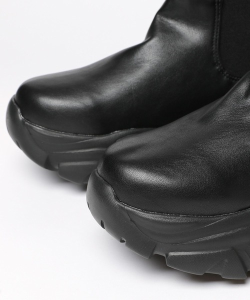 FOREVER 21（フォーエバー トゥエンティーワン）の「【2024FW】2WAYカバーサイドゴアブーツ（ブーツ・レディース・ブラック・LARGE/MEDIUM/X-LARGE）」の11枚目の写真